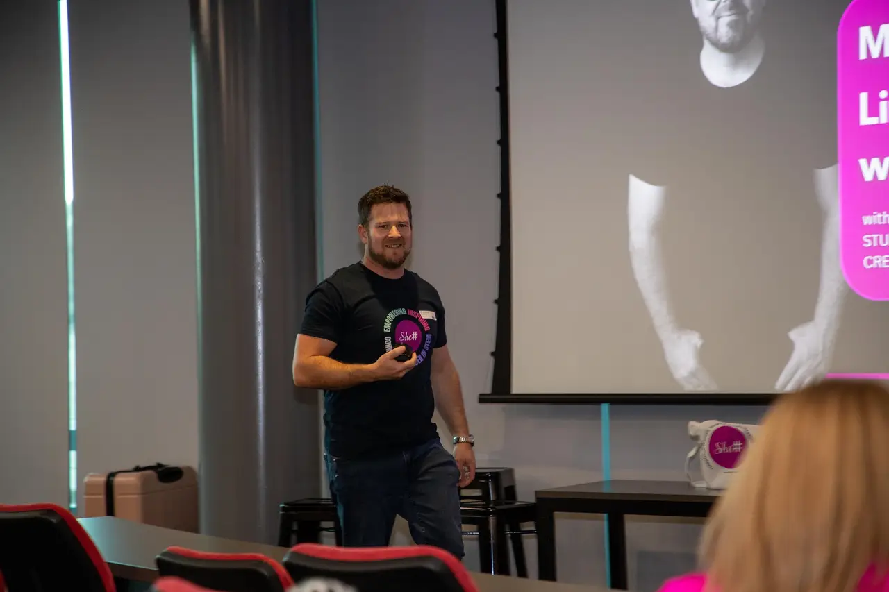Making Linkedin Work for You — She Sharp event photo 2